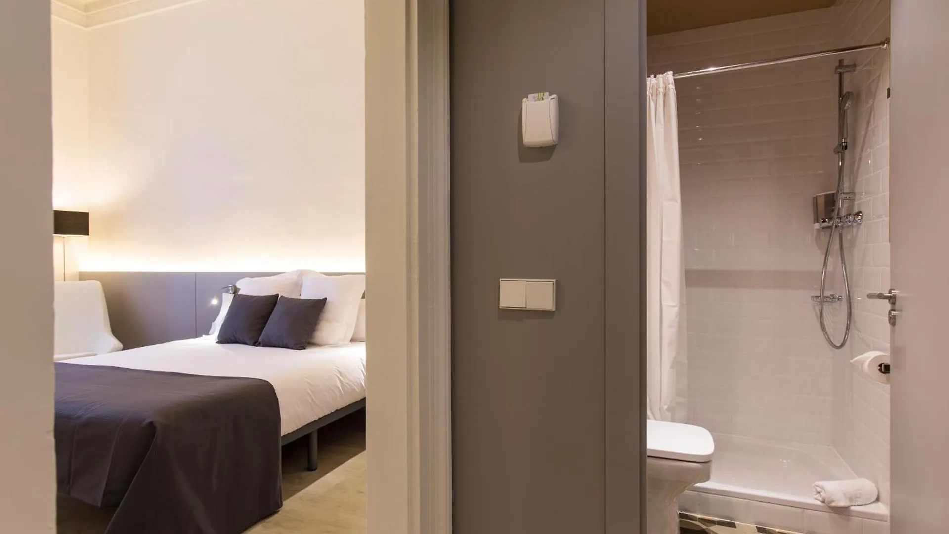 Izaila Plaza Catalunya Hotel Barcelona 3*,  Spanje