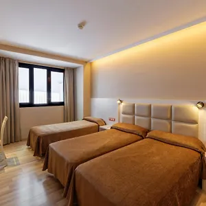 3* Hotel House