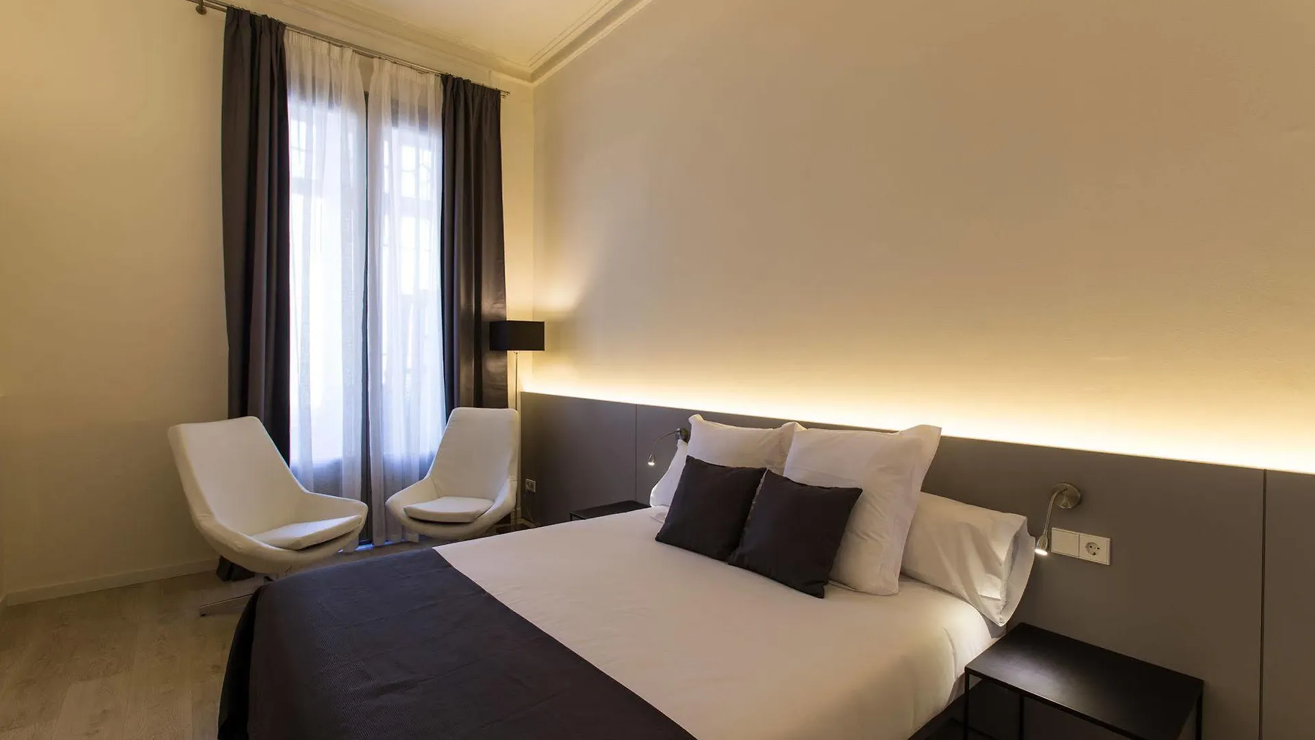 Hotel Izaila Plaza Catalunya Barcelona